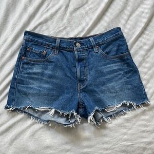 NOT FOR SALE - Levi’s 501 denim shorts